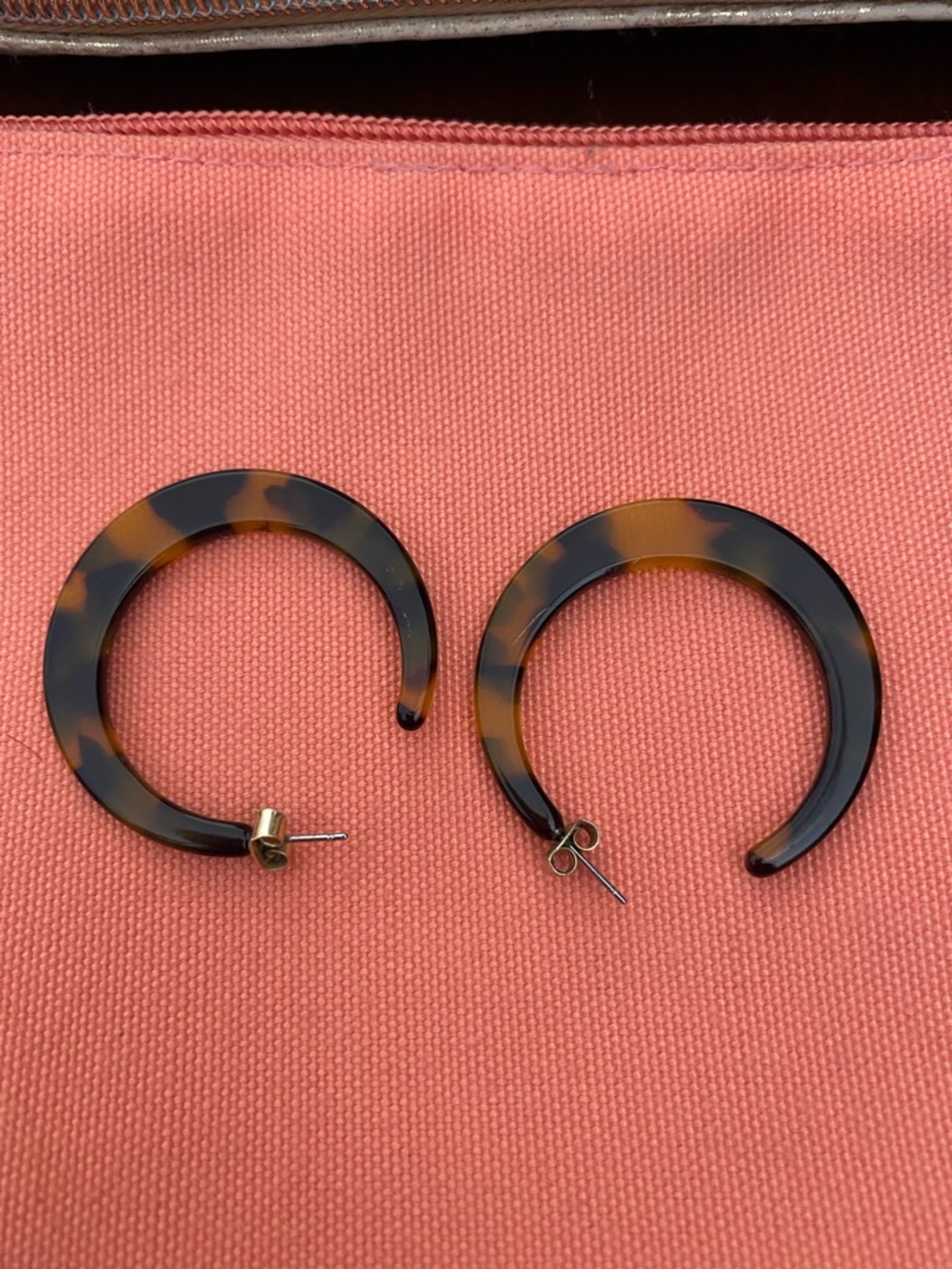 Lucky brand loop earrings